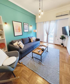 Chic Urban Retreat Steps from Museum of Cont. Art!